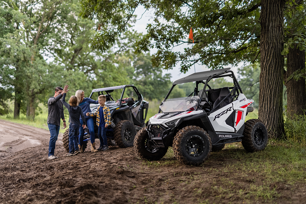 Polaris MexicoRzr 200 EFI